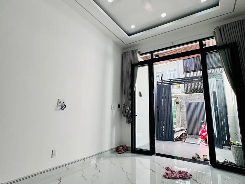 Nhà 4 tầng 6PN phường Chánh Hưng, gần Quận 1, giá 9.8 tỷ... Bán nhà riêng tại Chánh Hưng, Hồ Chí Minh 01