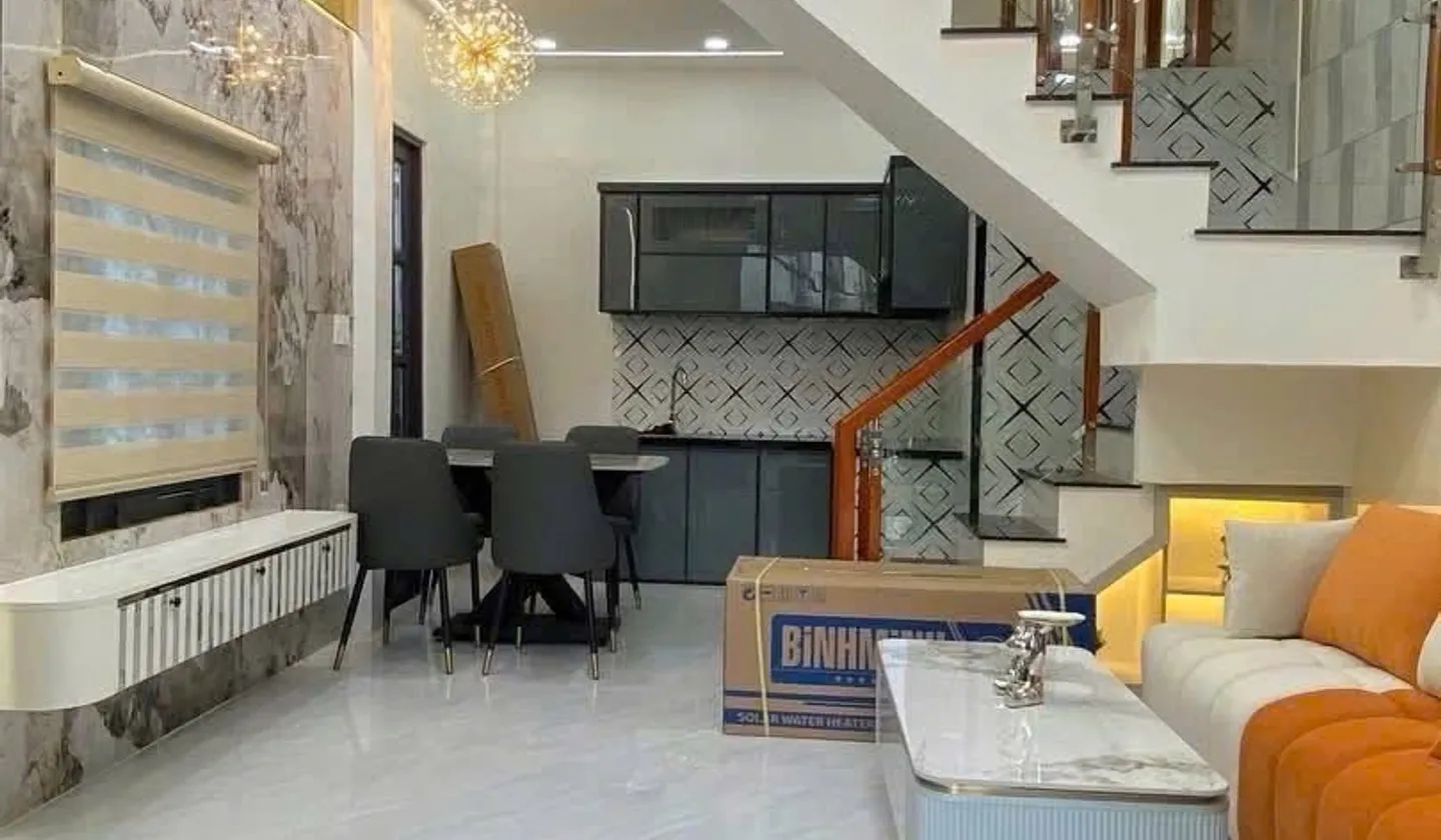 Bán nhà lô góc 2 tầng 2PN Quận Gò Vấp giá chỉ 3.45 tỷ... Bán nhà riêng tại Gò Vấp, Hồ Chí Minh 01