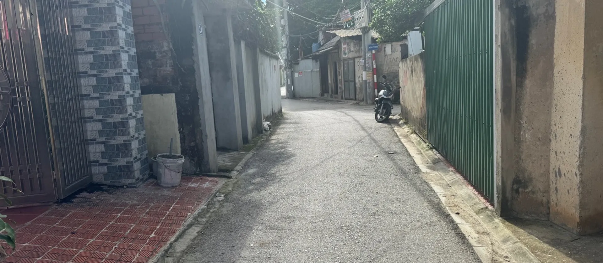 CHÍNH CHỦ NHỜ ĐĂNG BÁN LÔ ĐẤT TẠI PHÙ ĐỔNG, Ô TÔ NHỎ VÀO NHÀ, NGÕ THÔNG, GẦN NHIỀU TIỆN ÍCH, DT100m... Bán đất tại Phù Đổng, Hà Nội 01