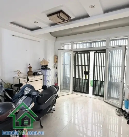 CHỈ 11,34 TỶ - Ô TÔ ĐỖ CỬA - CÁCH MẶT TIỀN TRƯỜNG SA CHỈ 10M - P. NHIÊU LỘC (Q. 3) - NHÀ 4 TẦNG BTC... Bán nhà riêng tại Nhiêu Lộc, Hồ Chí Minh 01