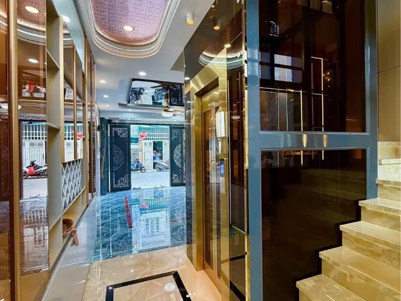 NHÀ 5 TẦNG FULL NỘI THẤT- THANG MÁY XỊN - TÔ NGỌC VÂN - THẠNH XUÂN 21 -CHỢ MINH PHÁT - CHỈ HƠN 7 TỶ... Bán nhà riêng tại Thới An, Hồ Chí Minh 01