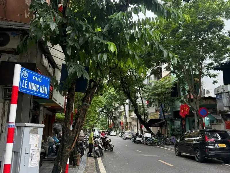 Cơ hội vàng sở hữu nhà riêng 5 tầng vị trí đắc địa tại trung tâm quận Hoàn Kiếm... Bán nhà riêng tại Hai Bà Trưng, Hà Nội 01