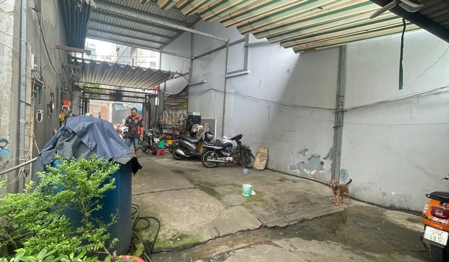 Bán nhà mặt phố 1 tầng rộng 89.9m² tại phường gần Lê Thúc Hoạch... Bán nhà mặt phố tại Phú Thọ Hòa, Hồ Chí Minh 01