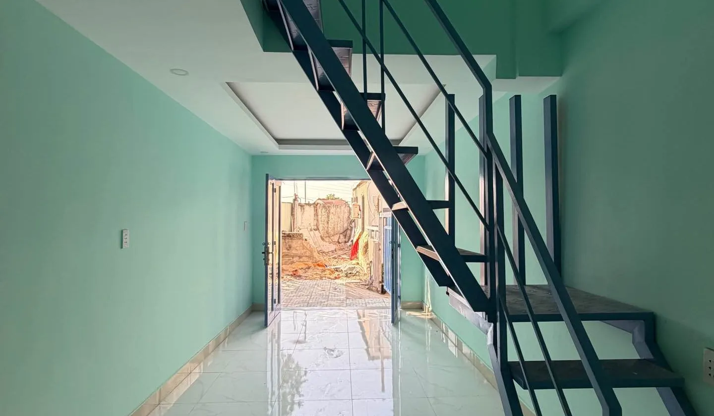 Bán nhà riêng 2 tầng tại Phạm Hữu Lầu, diện tích 100m2, pháp lý rõ ràng... Bán nhà riêng tại Đức Nhuận, Hồ Chí Minh 01