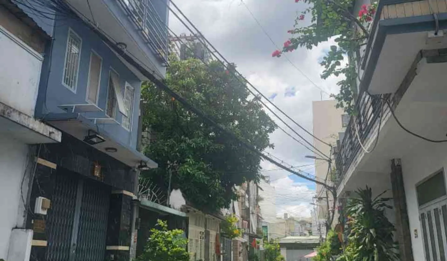 Bán nhà lô góc 2 tầng, hẻm xe hơi 5m tại Vườn Lài, Tân Phú... Bán nhà riêng tại Phú Thọ Hòa, Hồ Chí Minh 01