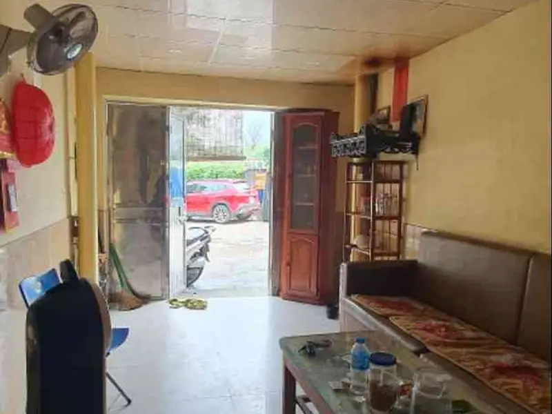 Bán nhà mặt ngõ lô góc 2 mặt thoáng tại phường Đại Kim, Hoàng Mai phù hợp kinh doanh chỉ 1.39 tỷ... Bán nhà mặt phố tại Định Công, Hà Nội 01