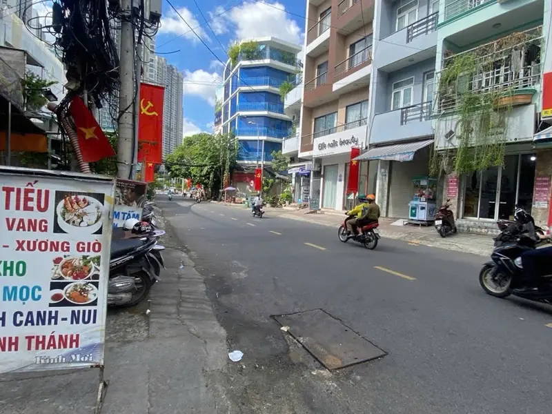 Nhà mặt phố kinh doanh lô góc tại quận Bình Thạnh giá ưu đãi hơn 7₫... Bán nhà mặt phố tại Thạnh Mỹ Tây, Hồ Chí Minh 01