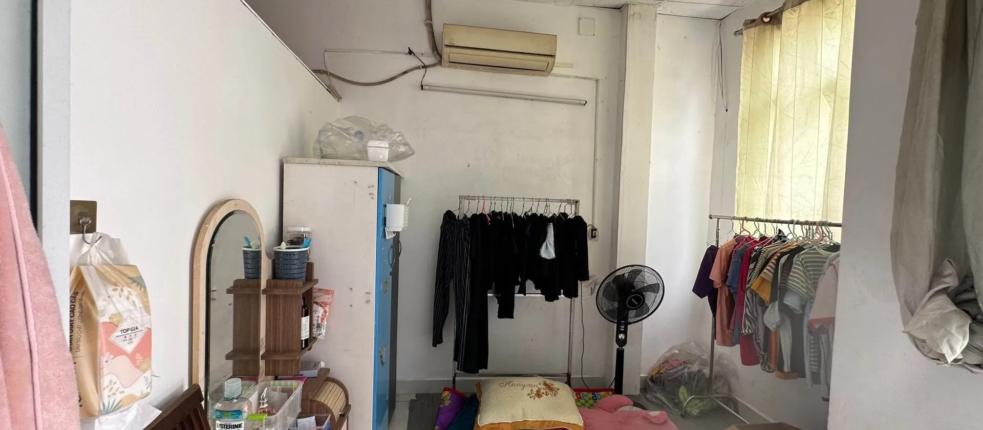 Bán nhà 3 tầng 4 phòng ngủ tại Phường Tân Hưng, Quận 7... Bán nhà riêng tại Tân Hưng, Hồ Chí Minh 01