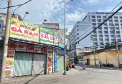 Nhà 2 tầng tiện nghi gần Đại học Công Nghiệp - xe hơi đỗ cổng... Bán nhà riêng tại Hạnh Thông, Hồ Chí Minh 04