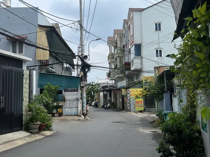 Nhà mặt phố kinh doanh sầm uất tại Linh Xuân... Bán nhà mặt phố tại Linh Xuân, Hồ Chí Minh 01