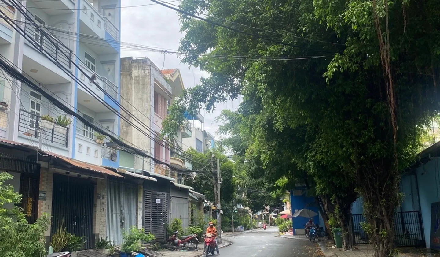 Bán nhà 4 tầng 80m2 tại quận 6, gần chợ An Dương Vương... Bán nhà riêng tại Bình Phú, Hồ Chí Minh 01
