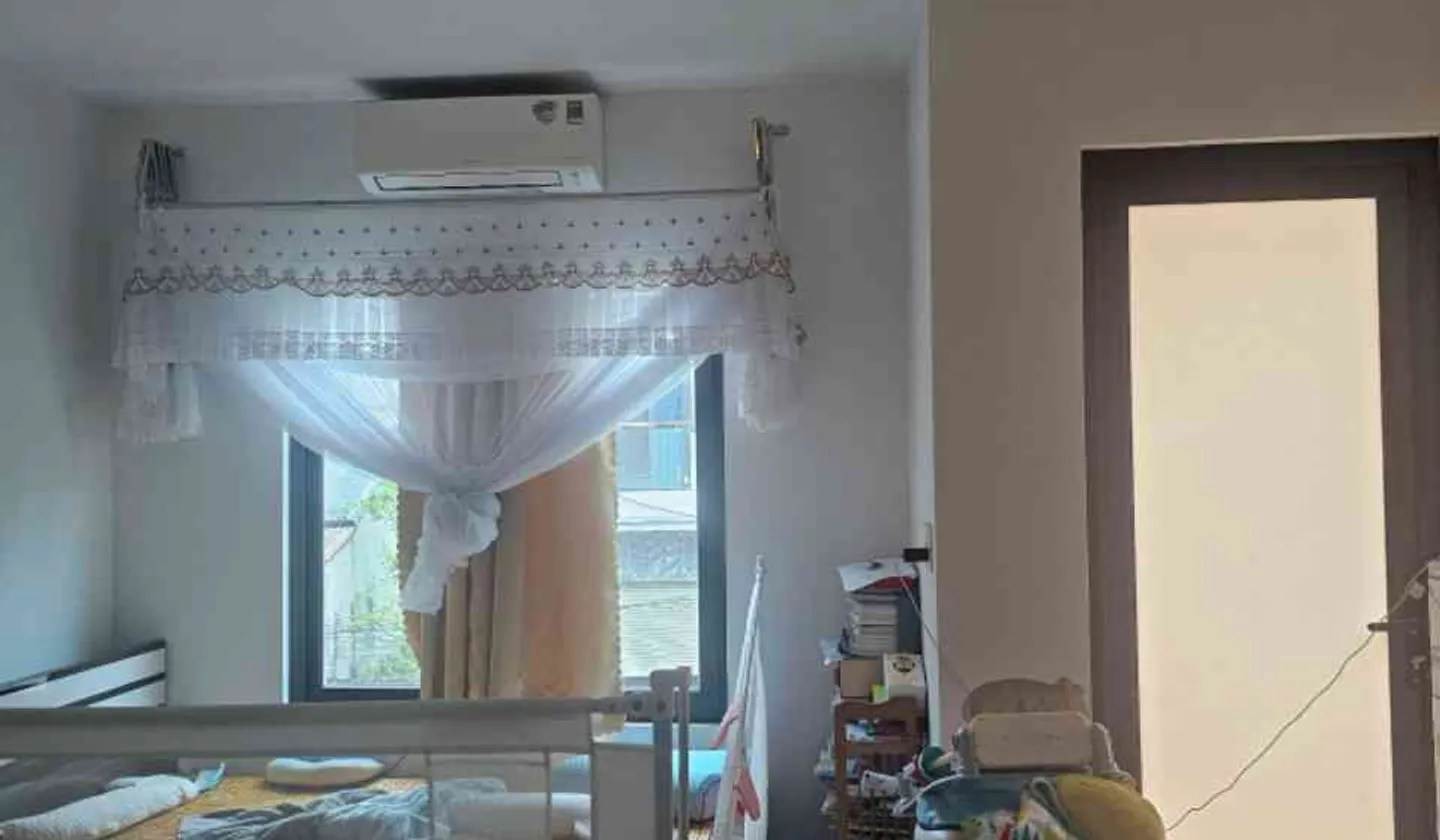 Nhà 4 Tầng Xinh Xắn Gần Ôtô Khu Vực Phát Triển... Bán nhà riêng tại Yên Nghĩa, Hà Nội 01