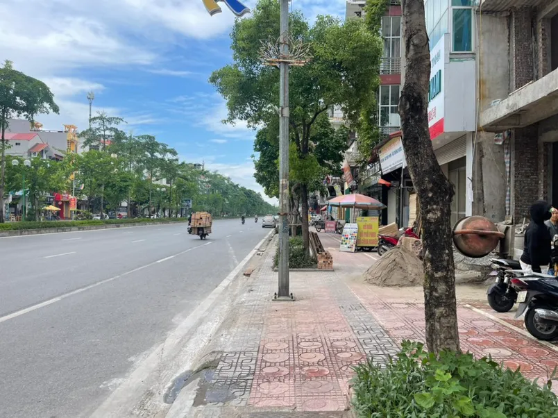 Bán nhà mặt phố lô góc 3 mặt thoáng, diện tích 81,5m² tại Ngô Gia Tự... Bán nhà mặt phố tại Việt Hưng, Hà Nội 01
