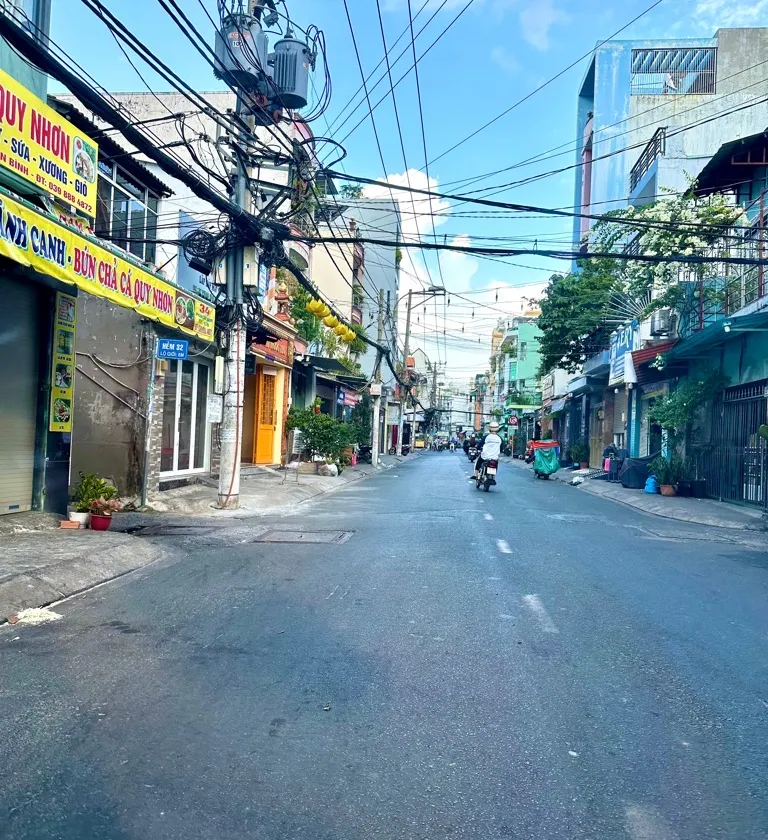 Nhà 4 tầng mặt hẻm xe hơi trung tâm Tân Bình giá hấp dẫn... Bán owner_side tại Bảy Hiền, Hồ Chí Minh 01