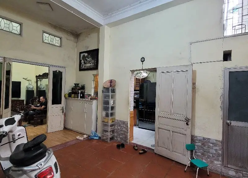 - Trương Định, mặt tiền 6m, giá 13,2 tỷ... Bán owner_side tại Hoàng Mai, Hà Nội 01