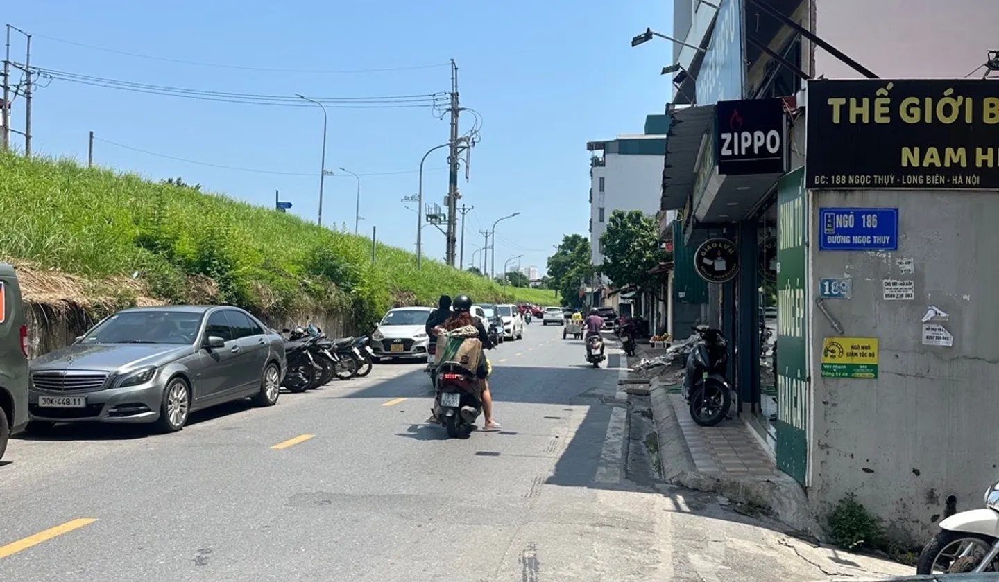 Cơ hội vàng sở hữu đất nở hậu trung tâm Ngọc Thụy, giá đầu tư hiếm có... Bán đất tại Bồ Đề, Hà Nội 01