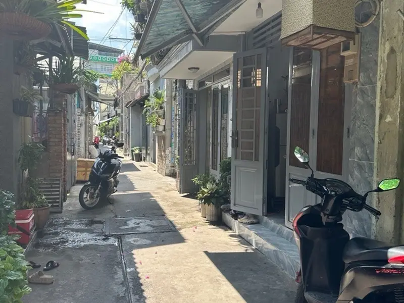 NHÀ ĐẸP LUNG LINH QUẬN 12- HẺM XE HƠI NGUYỄN THỊ CĂN - SÁT VÁCH GÒ VẤP- TẶNG BỘ SOPHA... Bán nhà riêng tại Tân Thới Hiệp, Hồ Chí Minh 01
