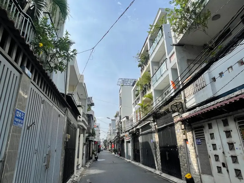 Nhà mặt tiền rộng 6m, đường kinh doanh sầm uất tại Tân Bình... Bán nhà riêng tại Tân Sơn, Hồ Chí Minh 01