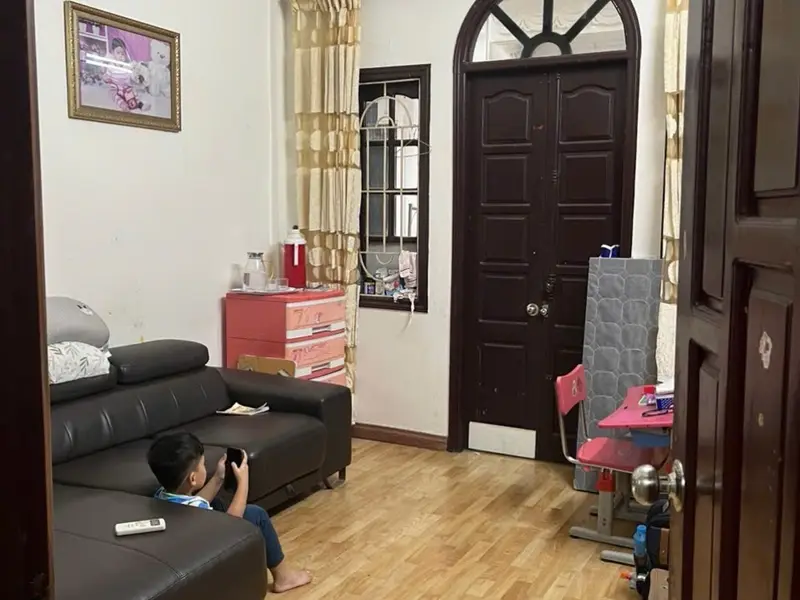 Nhà riêng 5 tầng tại phường Định Công, Hà Nội, phù hợp kinh doanh và an cư... Bán nhà riêng tại Định Công, Hà Nội 01