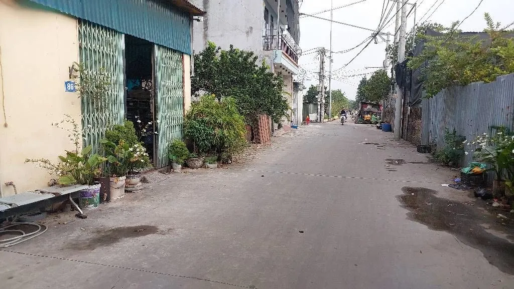 Bán đất có nhà ở ngay 59m2 tại TT Chi Đông, Mê Linh, giá 2.3 tỷ... Bán đất tại Quang Minh, Hà Nội 01
