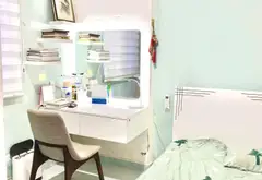 Nhà Riêng Sang Trọng Hóc Môn với Mặt Tiền Rộng và Không Gian Đón Ánh Sáng Tự Nhiên... Bán nhà riêng tại Đông Thạnh, Hồ Chí Minh 03