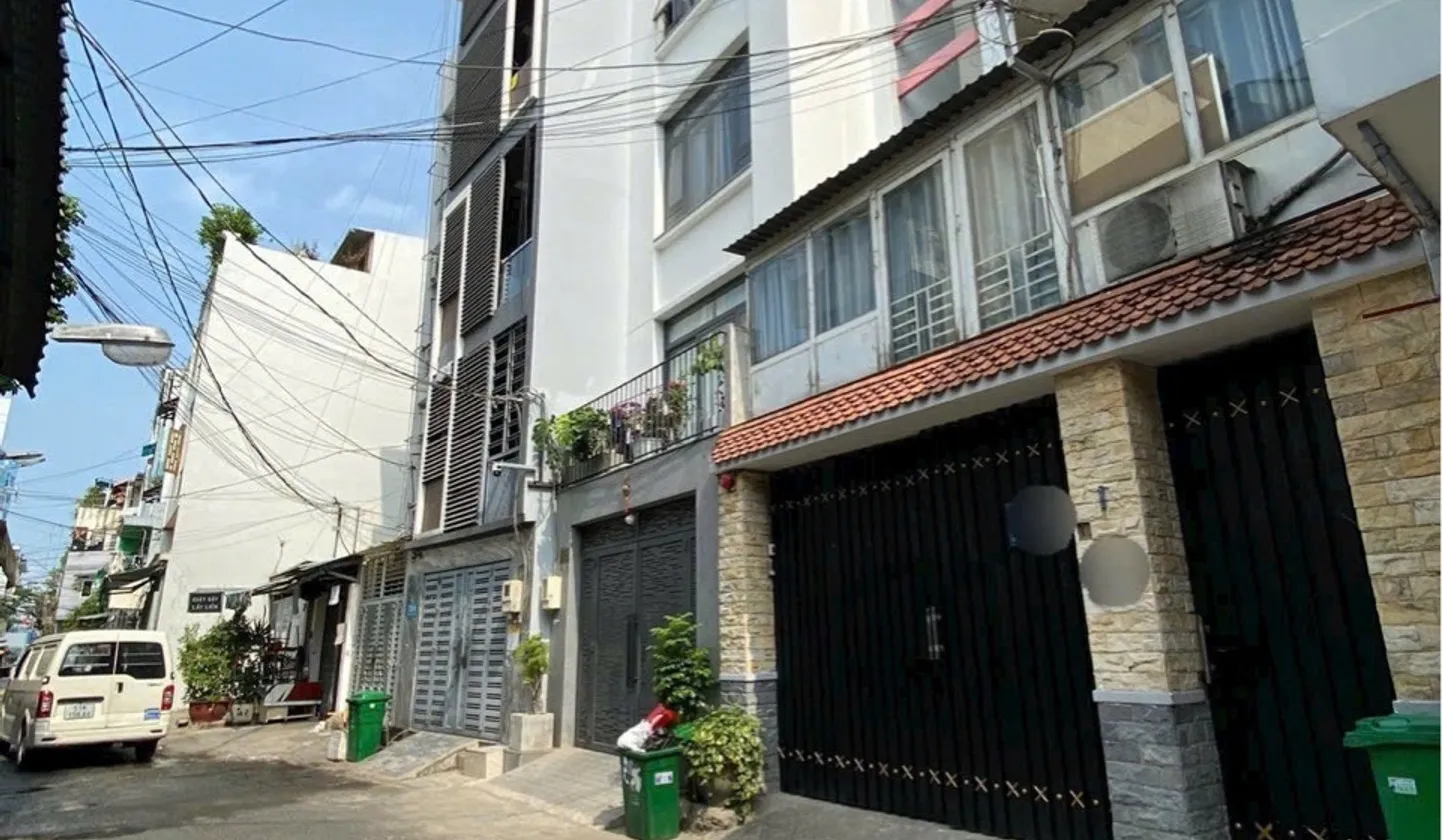 NGAY GA T3 - CỘNG HOÀ - DÒNG TIỀN 60Tr/ThánG... Bán nhà riêng tại Tân Bình, Hồ Chí Minh 01