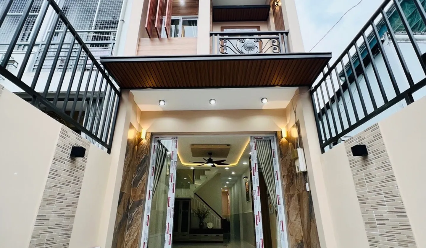 Bán nhà riêng 3 tầng 86m2 phường Phú Định, Quận 8, giá 6.38 tỷ... Bán nhà riêng tại Phú Định, Hồ Chí Minh 01