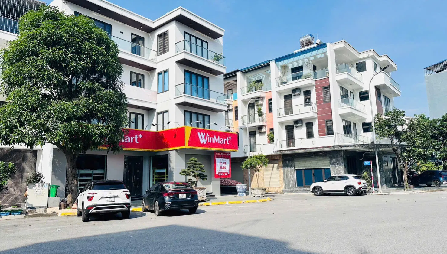 🔥 NHÀ XÂY THÔ 4 TẦNG HIM LAM HÙNG VƯƠNG – 48M² – ĐƯỜNG 12M – Ô TÔ ĐỖ CỬA 🔥... Bán Shophouse tại Hồng Bàng, Hải Phòng 01