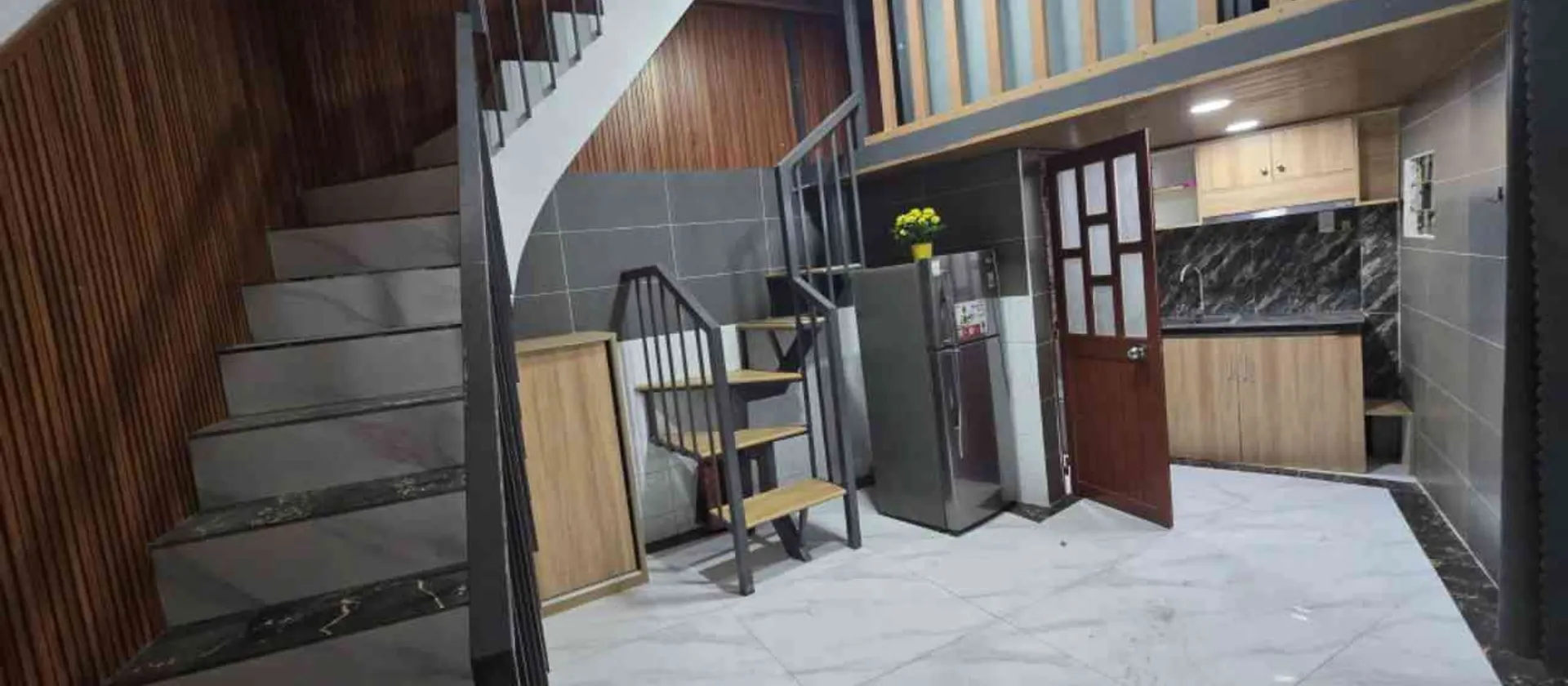 Bán nhà riêng tại phường Sư Vạn Hạnh, 4 tầng, 3 phòng ngủ, pháp lý rõ ràng... Bán nhà riêng tại Vườn Lài, Hồ Chí Minh 01