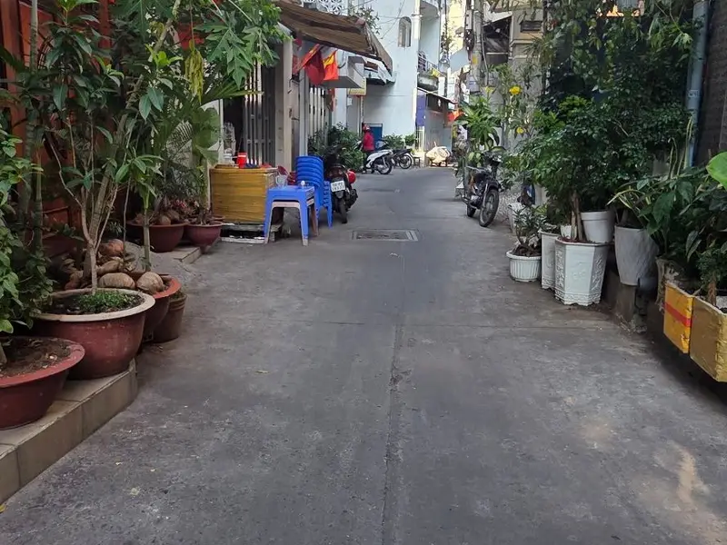 Bán nhà 2 tầng 6 phòng ngủ tại Tân Bình, diện tích 60,5m2... Bán nhà riêng tại Tân Sơn, Hồ Chí Minh 01