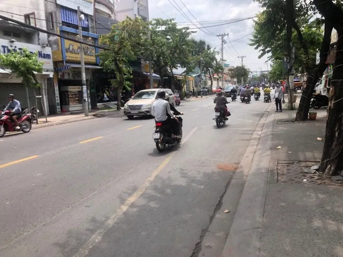 Bán nhà mặt Tiền Lê Thị Hà, Trung Tâm Hóc Môn, ngang 23m.... Bán nhà mặt phố tại Hóc Môn, Hồ Chí Minh 01
