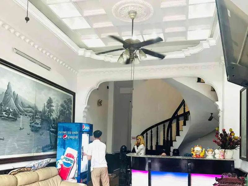 Cơ hội hiếm có sở hữu khách sạn 5 tầng mặt tiền Hà Huy Giáp,16 phòng, 85,7m2. Giá 15,2 tỷ... Bán nhà mặt phố tại An Phú Đông, Hồ Chí Minh 01