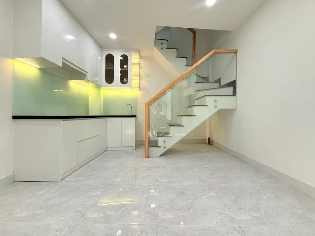 Nhà mới 3 tầng, 2PN tại Đinh Bộ Lĩnh, giá hấp dẫn... Bán nhà riêng tại Bình Thạnh, Hồ Chí Minh 01