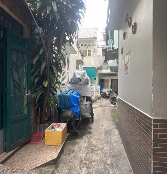 Bán nhà riêng 2 tầng tại phường Cầu Ông Lãnh, Quận 1, Hồ Chí Minh... Bán nhà riêng tại Cầu Ông Lãnh, Hồ Chí Minh 01