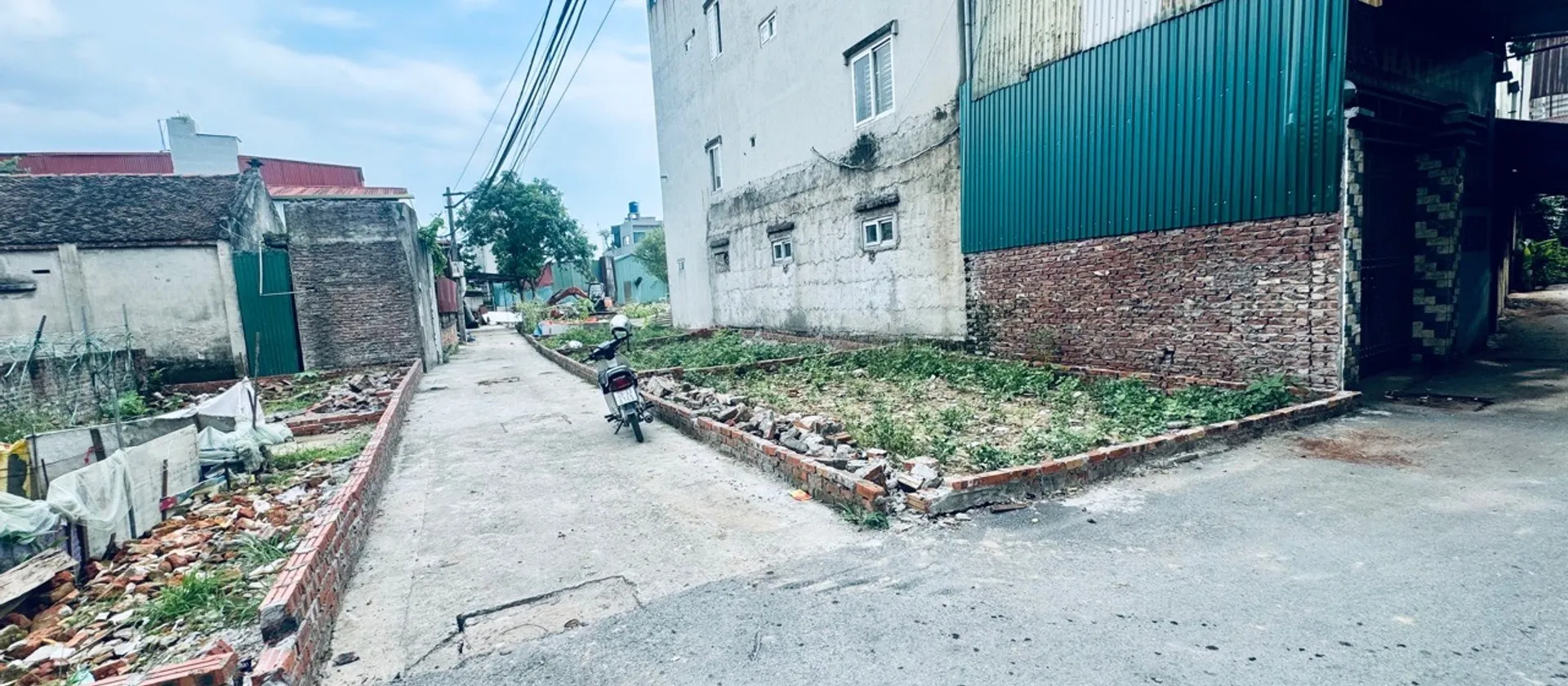 Bán đất diện tích 40m² tại phường Phù Khê, Bắc Ninh hướng Đông với mặt tiền rộng... Bán đất tại Phù Khê, Bắc Ninh 01