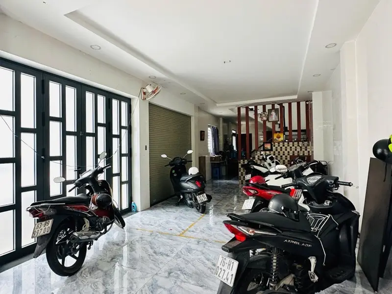 Bán nhà 3 tầng căn góc tại Vườn Lài, 5 phòng ngủ, giá 8.8 tỷ... Bán nhà riêng tại Phú Thọ Hòa, Hồ Chí Minh 01