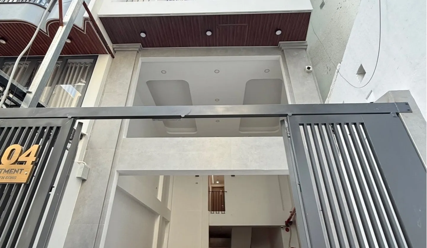 💎 TÒA CĂN HỘ DỊCH VỤ CAO CẤP – THANG MÁY – 17 STUDIO FULL NỘI THẤT
Không chỉ là một tòa nhà,... Bán nhà riêng tại Thông Tây Hội, Hồ Chí Minh 01
