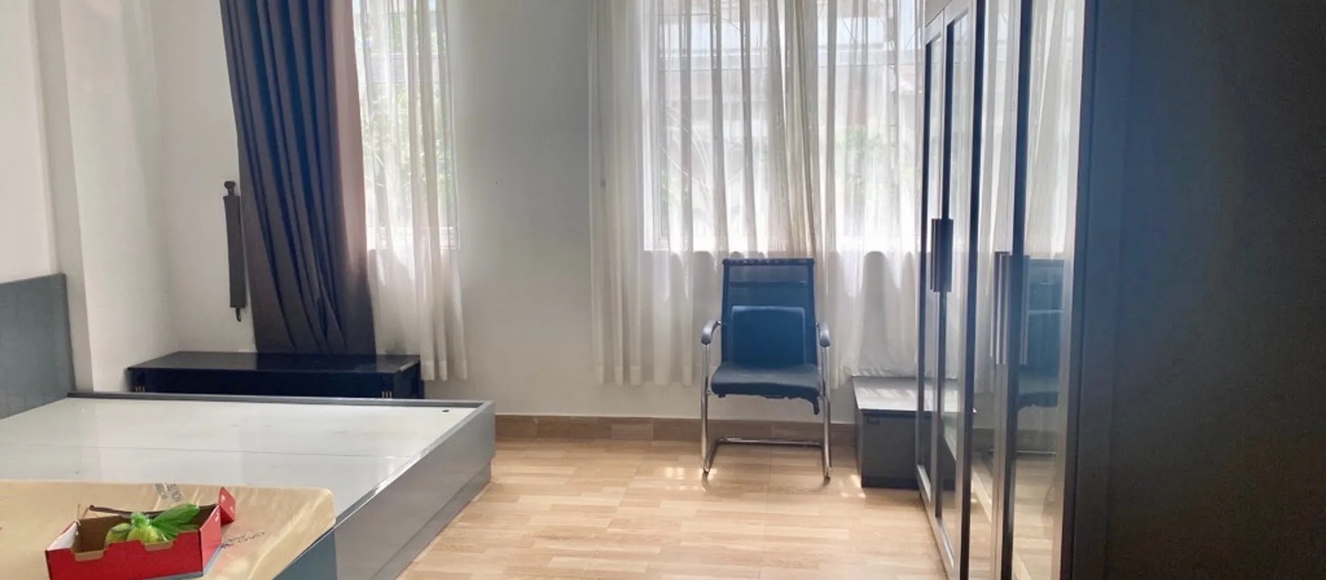 Bán biệt thự 3 tầng 150m2 hướng Đông Bắc tại Phường 11, quận Tân Bình... Bán biệt thự, liền kề tại Bảy Hiền, Hồ Chí Minh 01