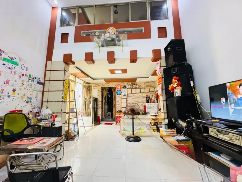 Bán nhà 2 tầng 67m² tại Thoại Ngọc Hầu giá 4.9 tỷ... Bán nhà riêng tại Phú Thạnh, Hồ Chí Minh 01