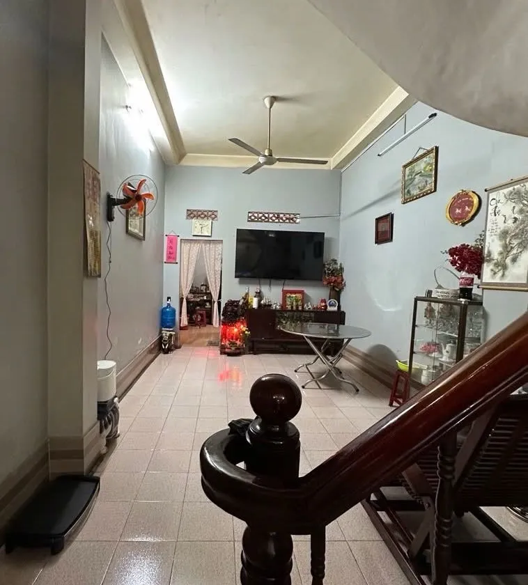 Bán nhà mặt phố 3 tầng rộng 79.6 m2 Tân Bình giá chỉ 19 tỷ TL... Bán nhà mặt phố tại Tân Bình, Hồ Chí Minh 01