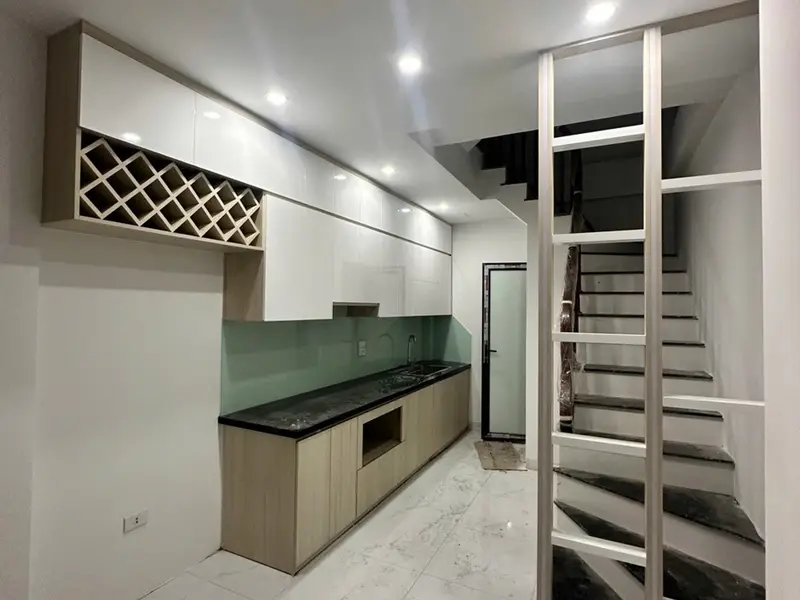 Nhà 6 tầng diện tích 31.4m² trung tâm Quận Hoàng Mai, ô tô đỗ cửa tiện lợi... Bán nhà riêng tại Hoàng Mai, Hà Nội 01