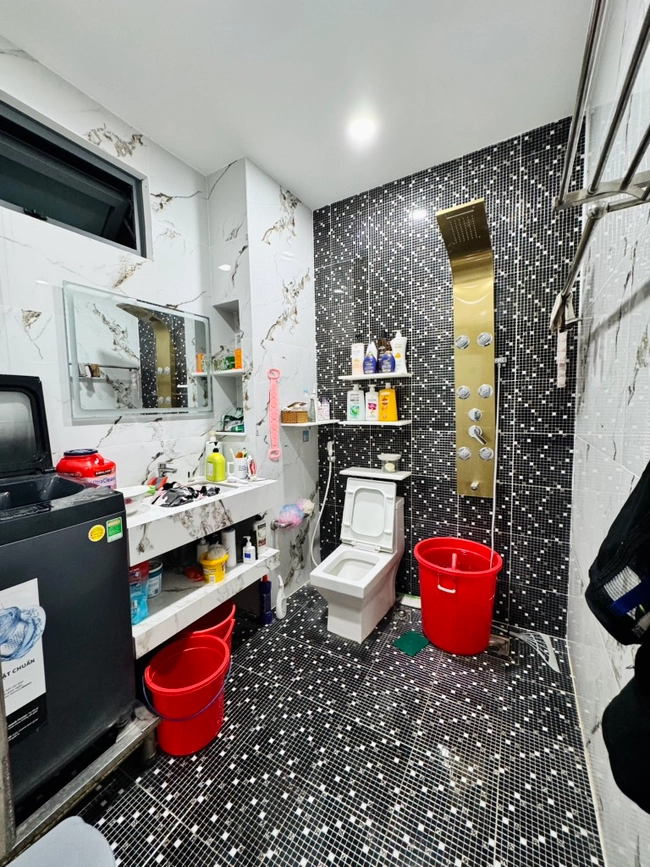 Nhà Phố, Mặt Tiền, Hẻm Xe Hơi, Nhà Cấp 4 Chính Chủ Bán Gấp Đường Nguyễn Tri Phương, Sổ Hồng Riêng! tại Hồ Chí Minh 03