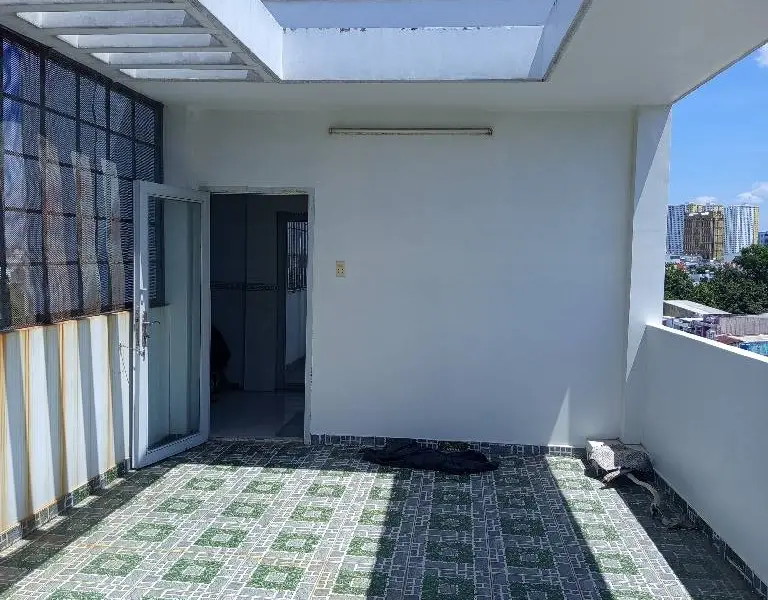 Bán nhà gần cầu Chả Và, nhà mặt tiền view sông 5 tầng, 68m2, giá 7,95 tỷ... Bán nhà mặt phố tại Phú Định, Hồ Chí Minh 01
