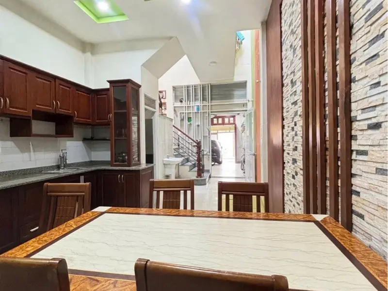 Nhà mặt tiền kinh doanh ô tô vào nhà - vị trí hiếm có... Bán nhà riêng tại Phước Long, Hồ Chí Minh 01