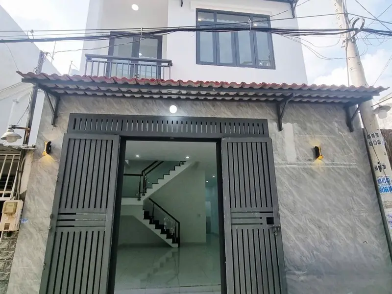 Cơ hội hiếm có sở hữu nhà riêng 2 tầng hẻm xe hơi Trung Mỹ Tây giá tốt... Bán nhà riêng tại Trung Mỹ Tây, Hồ Chí Minh 01