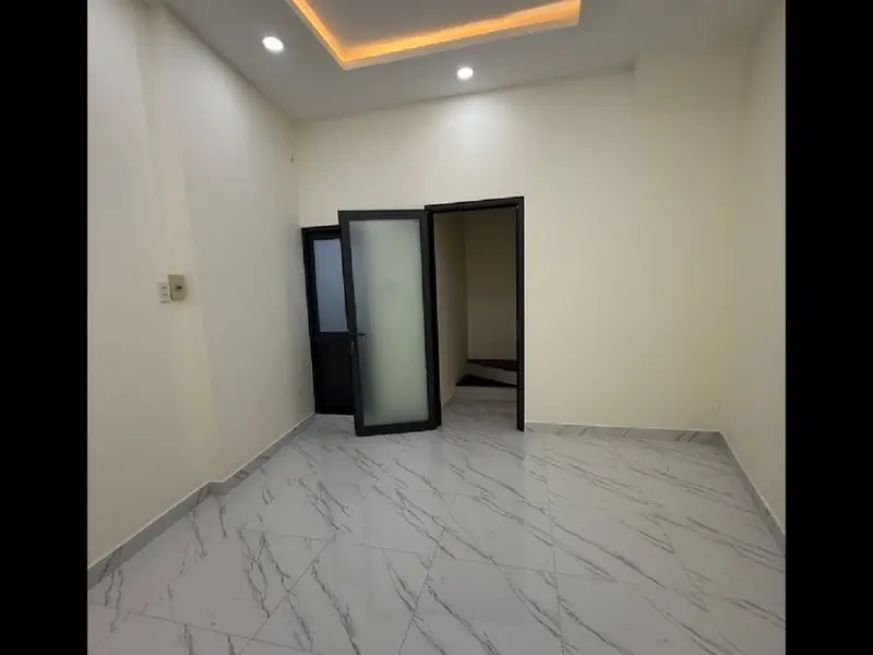 Nhà 3 tầng xinh xắn trong khu yên tĩnh Quận 10... Bán nhà riêng tại Vườn Lài, Hồ Chí Minh 01