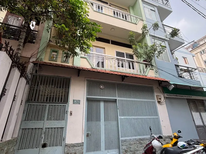 Nhà 4 tầng siêu tiết kiệm, trung tâm Quận 10, giá hời khó tốt hơn... Bán nhà riêng tại Hòa Hưng, Hồ Chí Minh 01