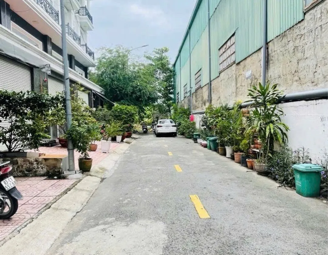Cơ hội hiếm có nhà 5 tầng tại Thạnh Xuân chỉ 6.05 tỷ... Bán nhà riêng tại Thới An, Hồ Chí Minh 01