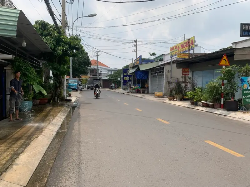 🔥 4.7 TỶ – MẶT TIỀN KINH DOANH ĐỒNG TÂM, CÁCH QL22 CHỈ 30M!💥 NGANG 3.2M NỞ HẬU 3.7M × 20M... Bán nhà mặt phố tại Bà Điểm, Hồ Chí Minh 01