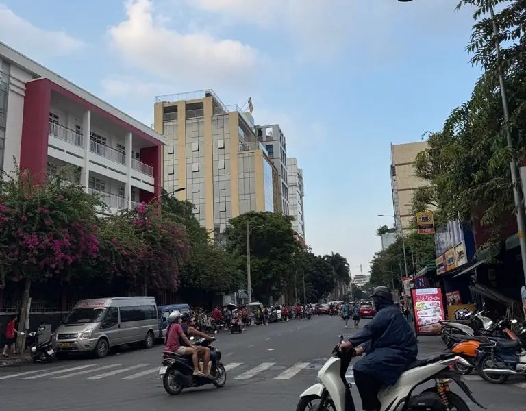 Nhà đẹp Tân Bình 2PN 2WC giá siêu hợp lý... Bán nhà riêng tại Tân Sơn Nhất, Hồ Chí Minh 01